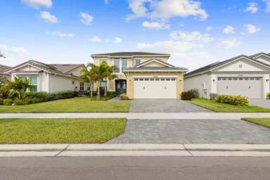 Main picture of 13548 Spruce Pine Dr