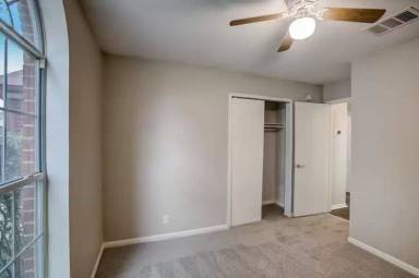 Main picture of 14906 Nuttall Dr