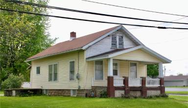 Main picture of 1029 Springmill St