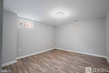 Main picture of 9311 Small Dr