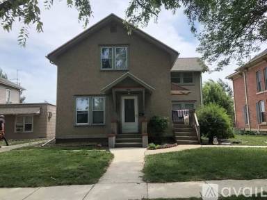 Main picture of 410 Boone St