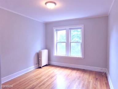 Main picture of 5022 N Harding Ave