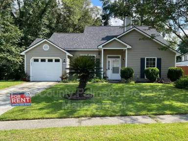 Main picture of 107 Persimmon Cir