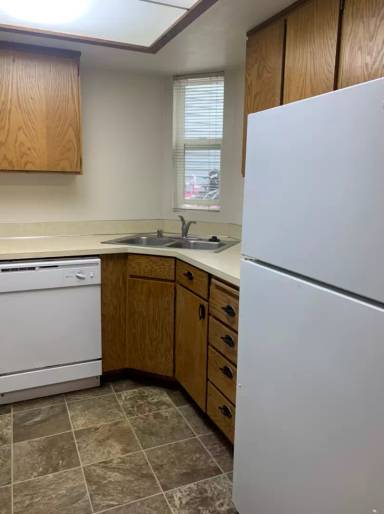 Main picture of 10280 SE 6th St