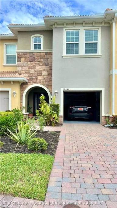 Main picture of 10848 Alvara Point Dr
