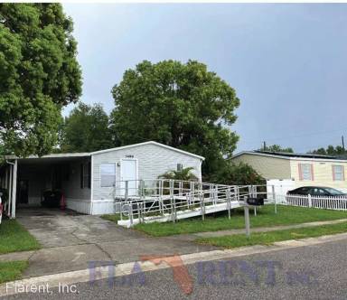 Main picture of 7499 Sabre St