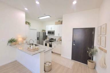 Main picture of 2211 Rio Grande Blvd NW