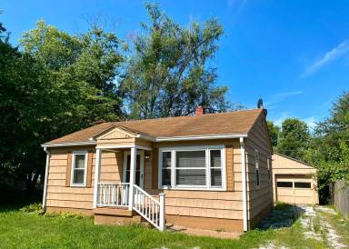 Main picture of 2025 S 19th St