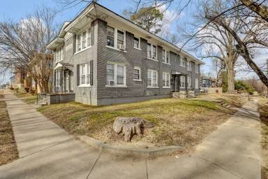 Main picture of 195 Hawthorne Apartments