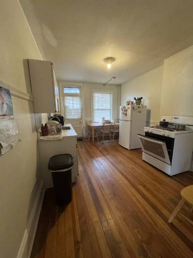 Main picture of 329 Beech St