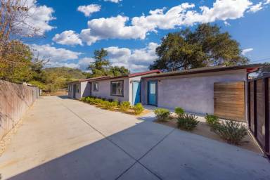 Main picture of 511 Burnham Rd