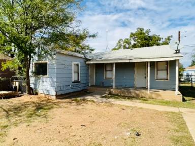 Main picture of 1514 31st St