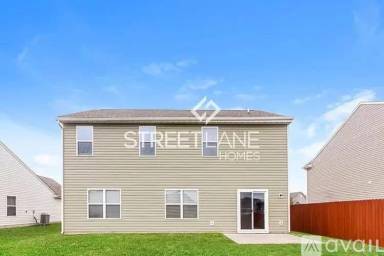 Main picture of 2498 Apple Tree Ln