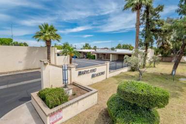 Main picture of 6538 N 24th Dr