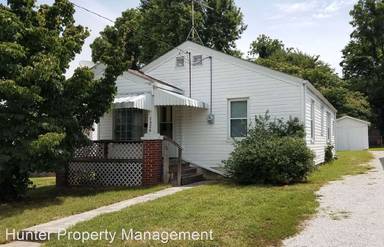 Main picture of 2326 N East Ave
