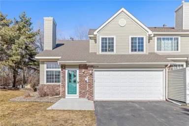 Main picture of 8759 Branson Dr