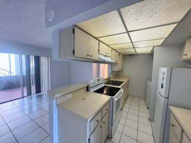 Main picture of 4403 Treehouse Ln