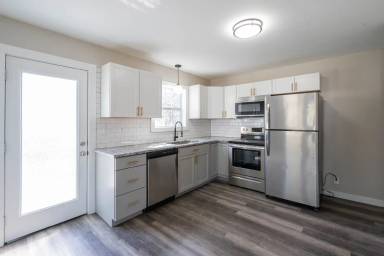 Main picture of 306 Martin St