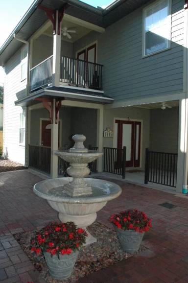 Main picture of 1115 SW 6th Ave