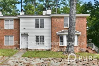 Main picture of 121 Manorwood Ct