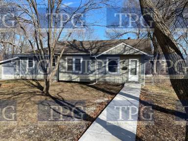 Main picture of 13425 Parker Ave