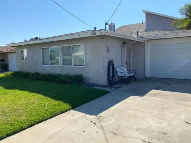 Main picture of 2409 Florida St