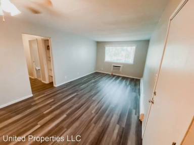 Main picture of 2107 Blairs Ferry Rd NE