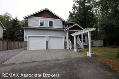 Main picture of 13811 76th Ave NW