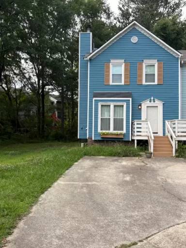 Main picture of 830 Jamestown Manor Park