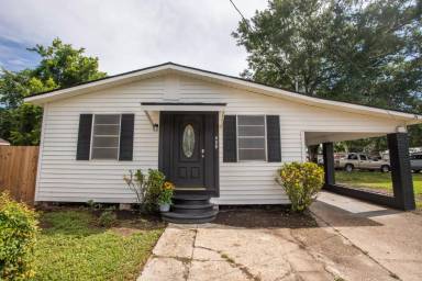 Main picture of 408 Martin Luther King Jr Dr