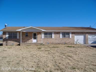 Main picture of 802 McCollum Dr