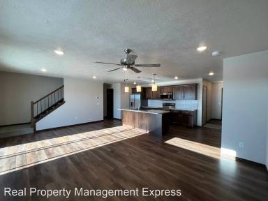 Main picture of 4203 N Knob Hill Ct