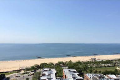 Main picture of Shorecrest Towers