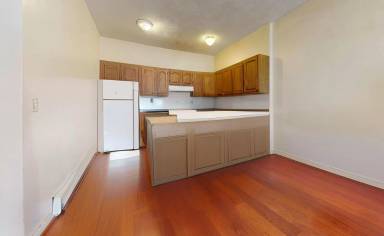 Main picture of 18 S Huntington Ave