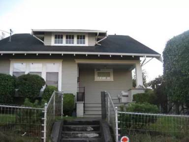 Main picture of 2107 N 54th St