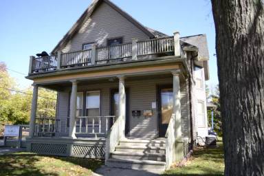 Main picture of 115 S West Ave