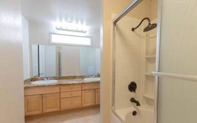 Main picture of 2439 E Del Rio Dr