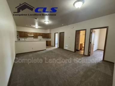 Main picture of 1400 North Ave