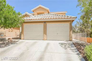 Main picture of 8000 Cetus Cir