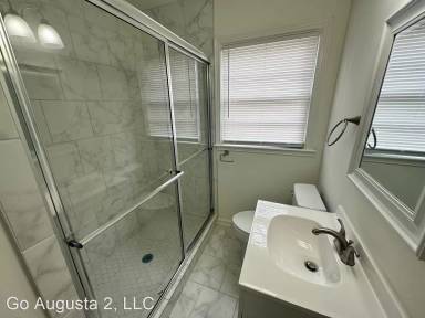 Main picture of 2912 Hummingbird Ln