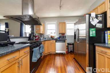 Main picture of 6 Belmont St