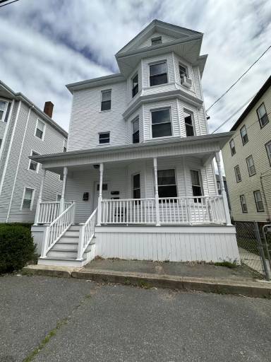 Main picture of 77 Sidney St