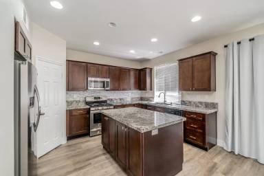Main picture of 40058 Malacca Way