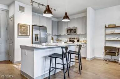 Main picture of 1001 Ed Bluestein Blvd