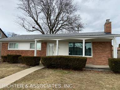 Main picture of 20570 Brooklawn Dr