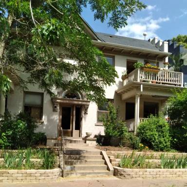 Main picture of 1248 N Pennsylvania St