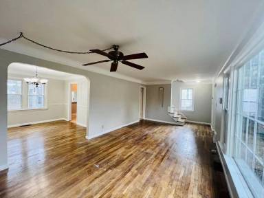 Main picture of 4046 Bluestone Rd