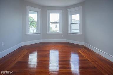 Main picture of 6 Hinckley St