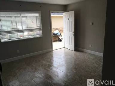 Main picture of 427 2nd St