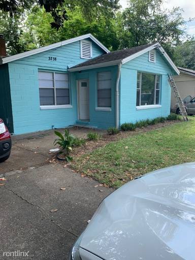 Main picture of 3238 Myra St